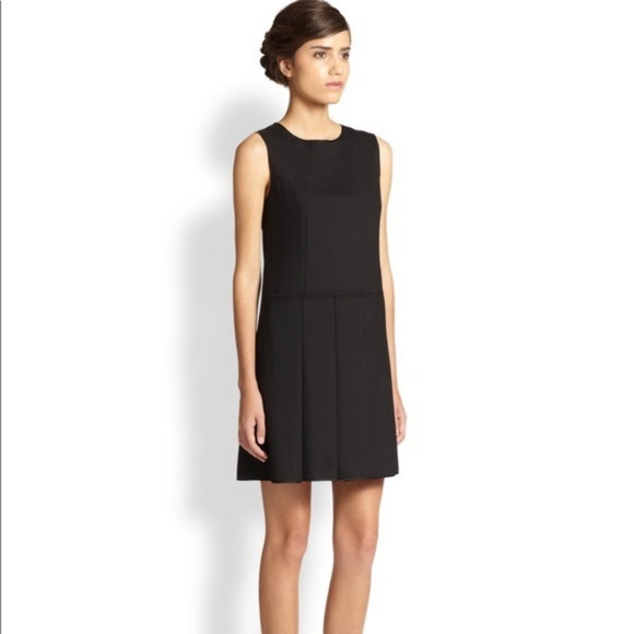 Marc Jacobs Dresses & Skirts - 👗 SALE NWT Marc Jacobs Black Pleated Shift Dress